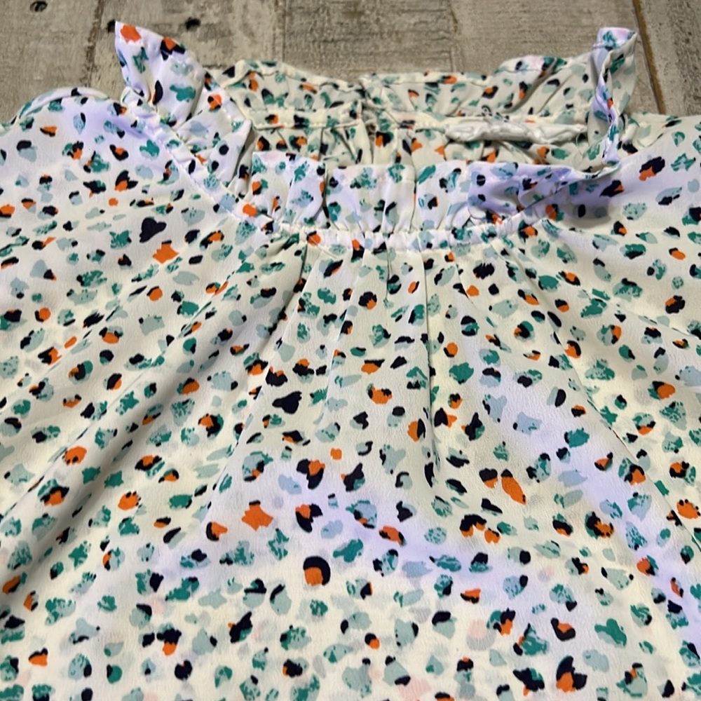 Thml Size M, Dotted Accent Pattern, Ruffled Neck … - image 5